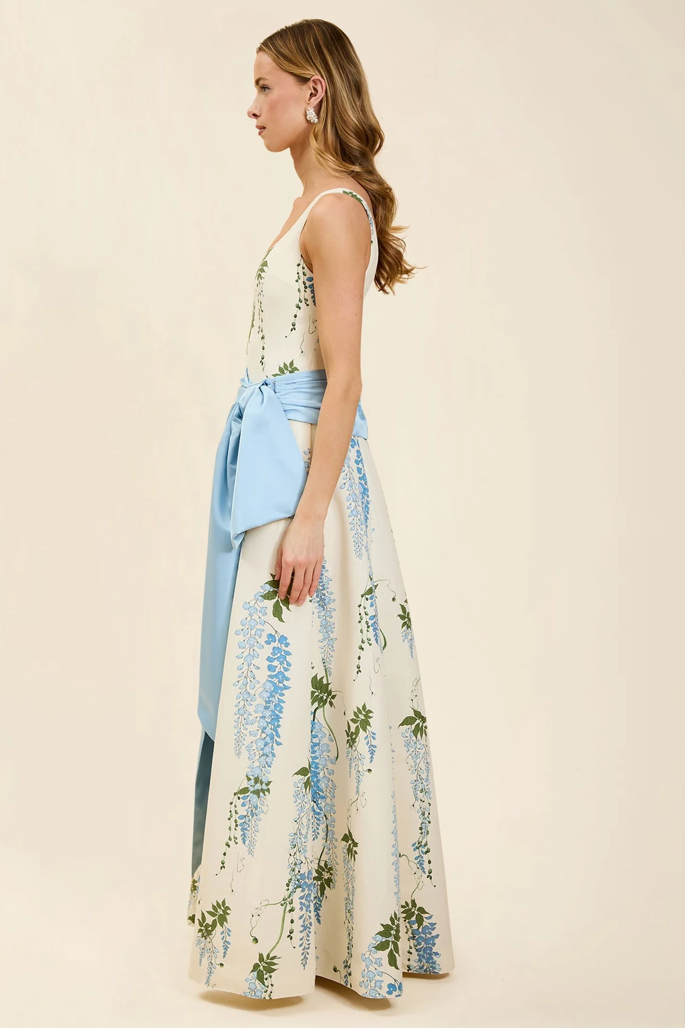 Amanda Gown - Image 4