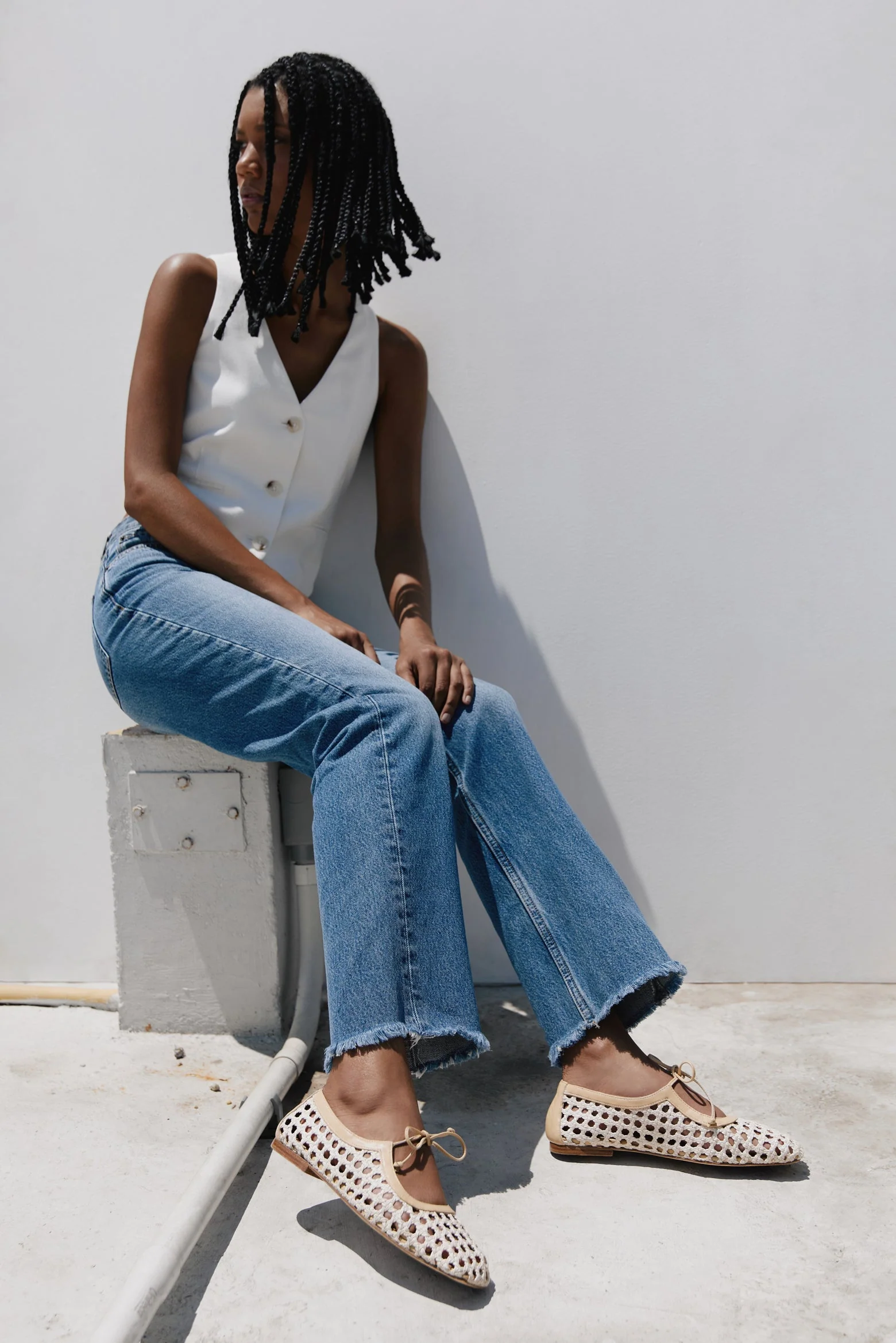 Amelia - Image 7