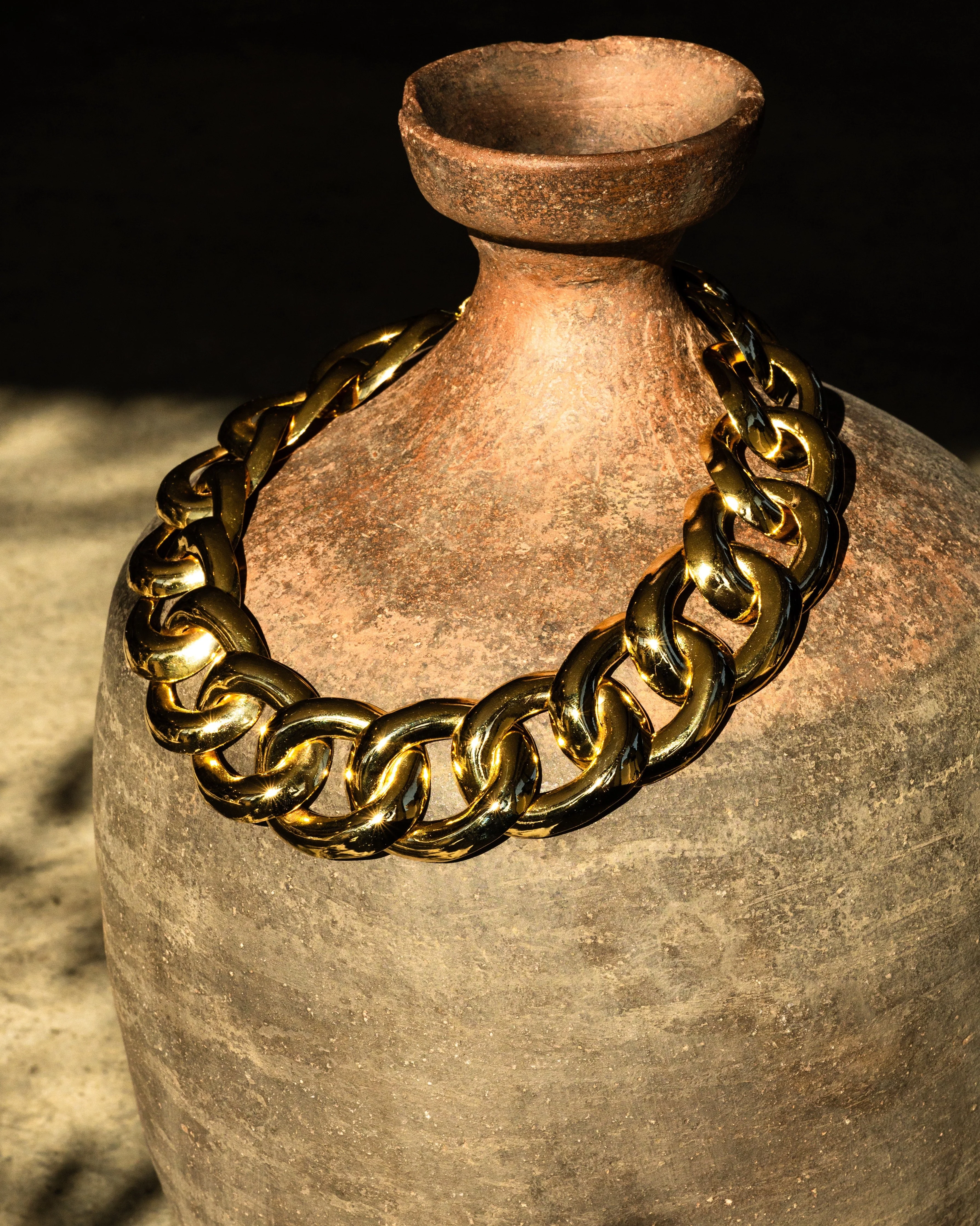 Big Link Necklace Gold - Image 5