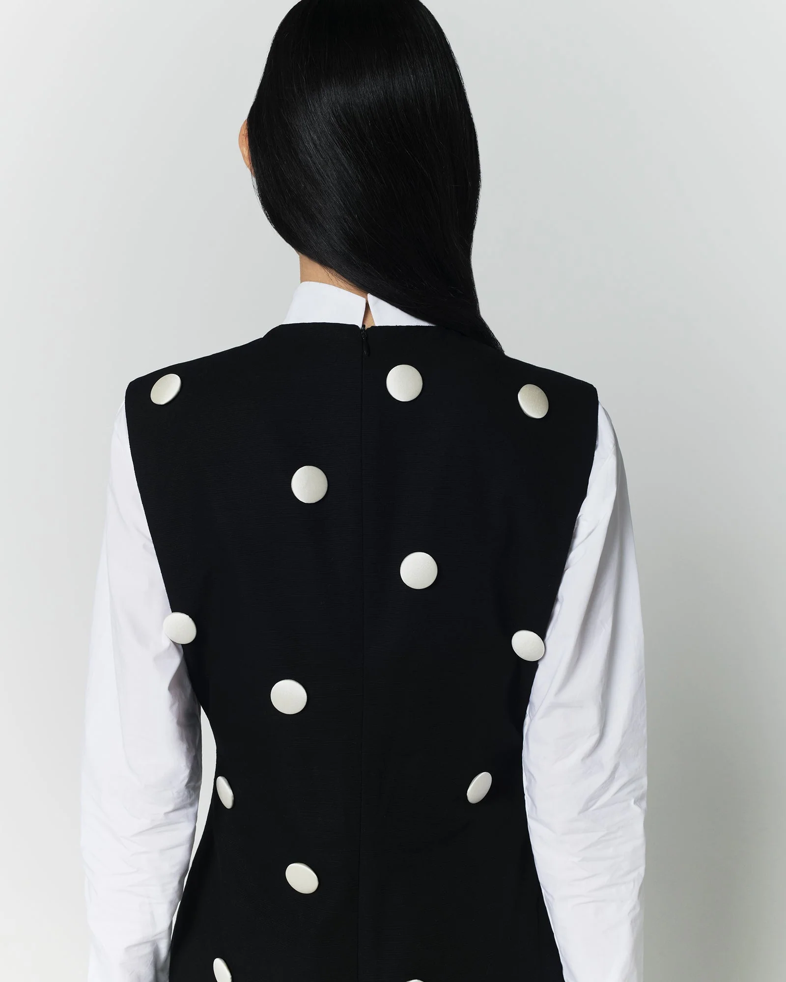 Black Cotton Dress With Contrasting Dots - Image 7