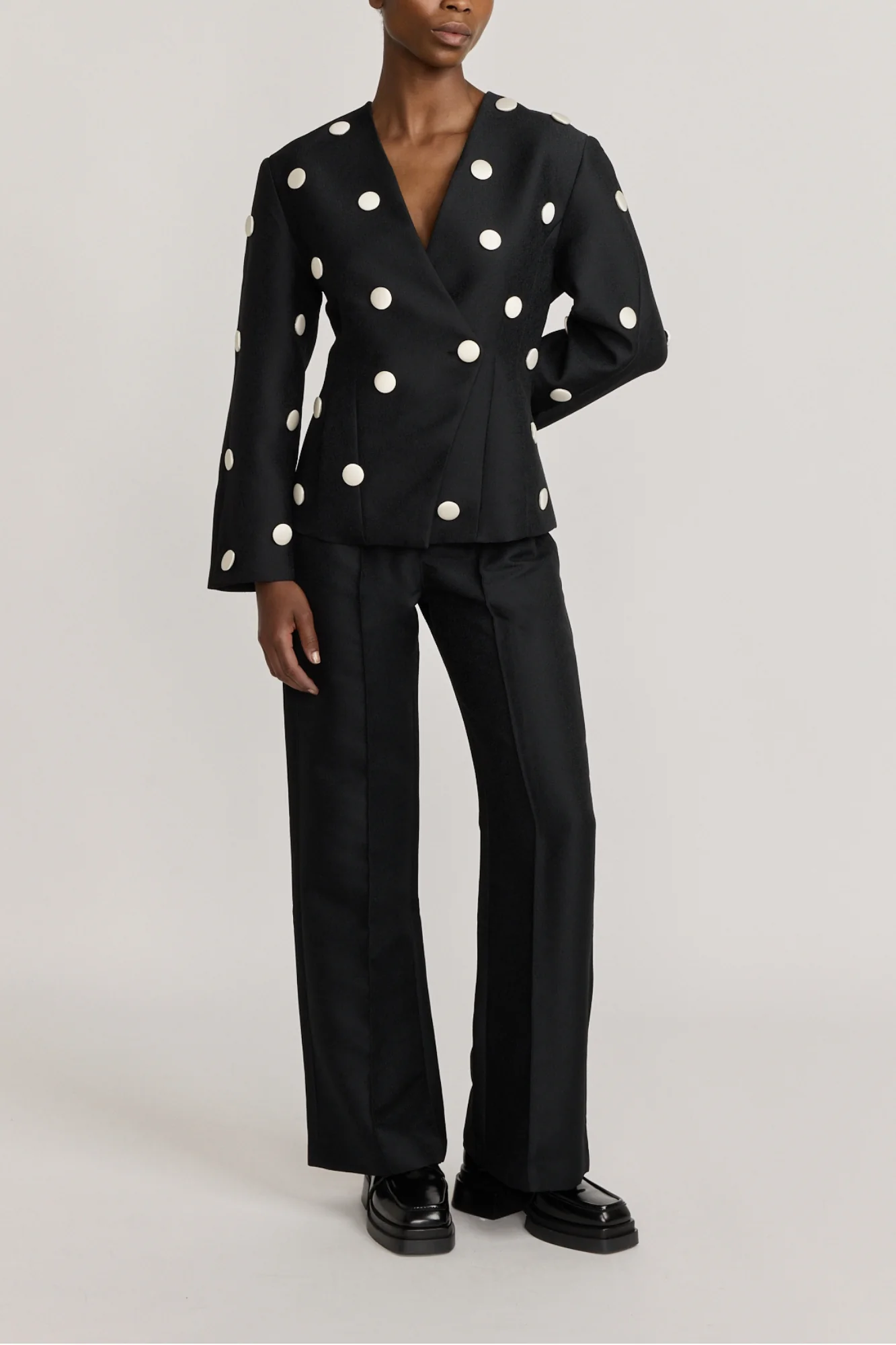 BLACK Crepe Flared Pants - Image 3