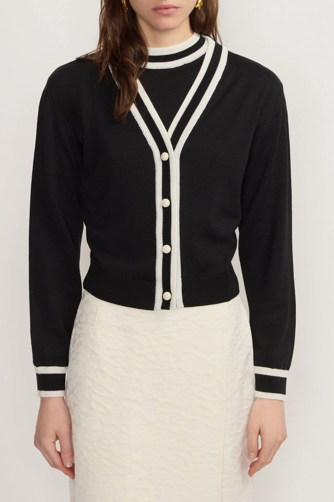 BLACK & WHITE Cropped Cardigan - Image 7