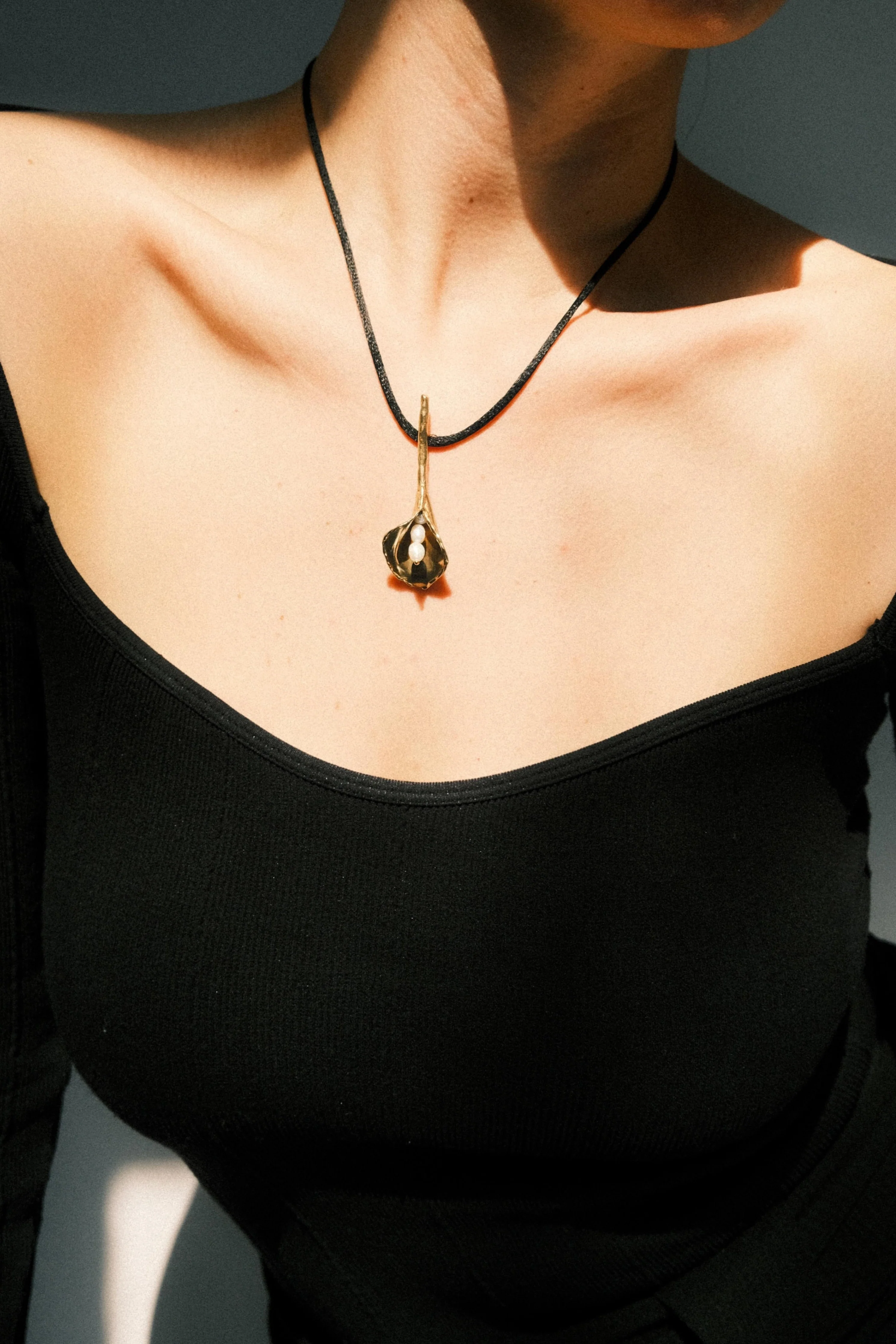 Calla Lily Pendant - Image 4