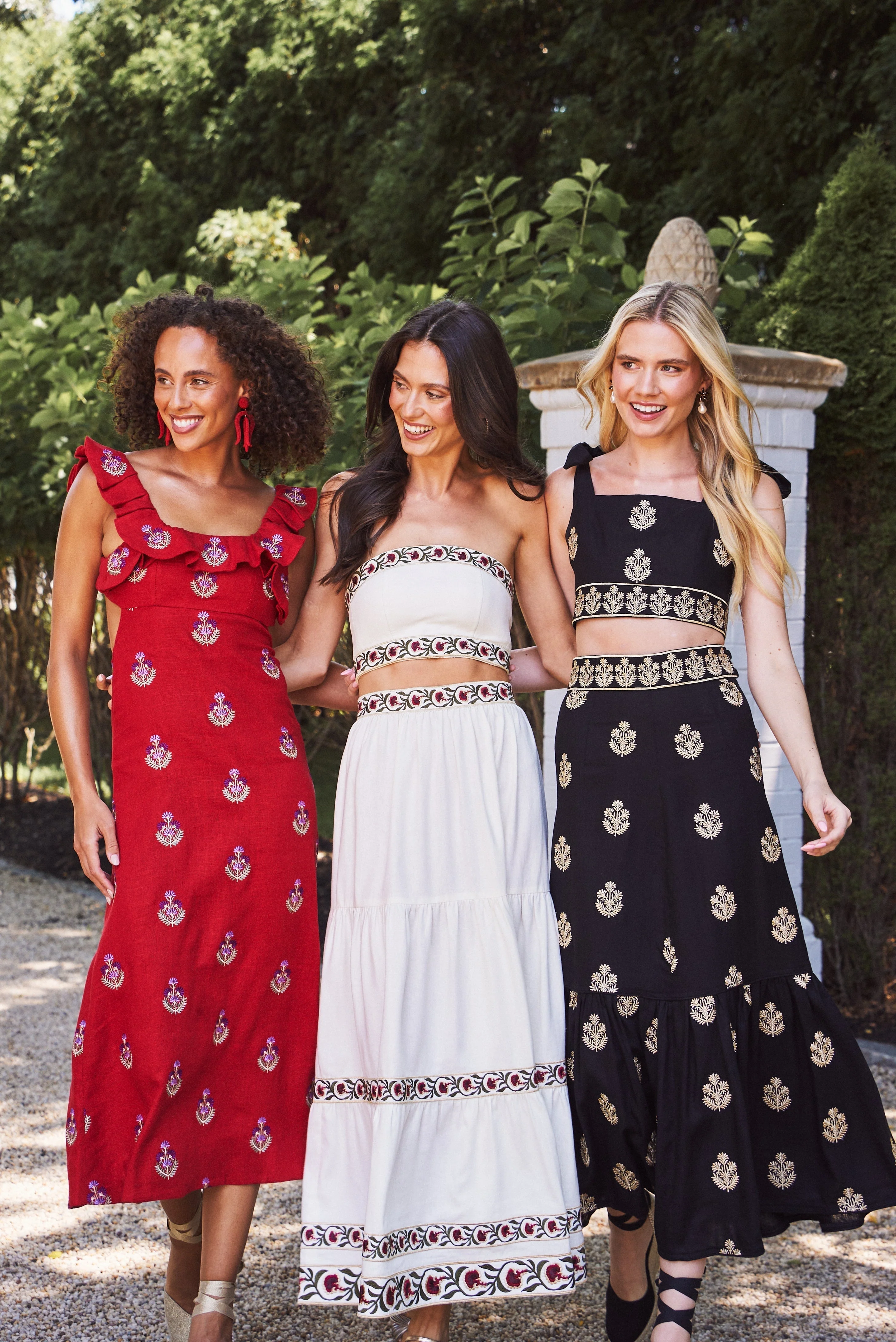 Carnation Crop Top - Ivory & Red - Image 6