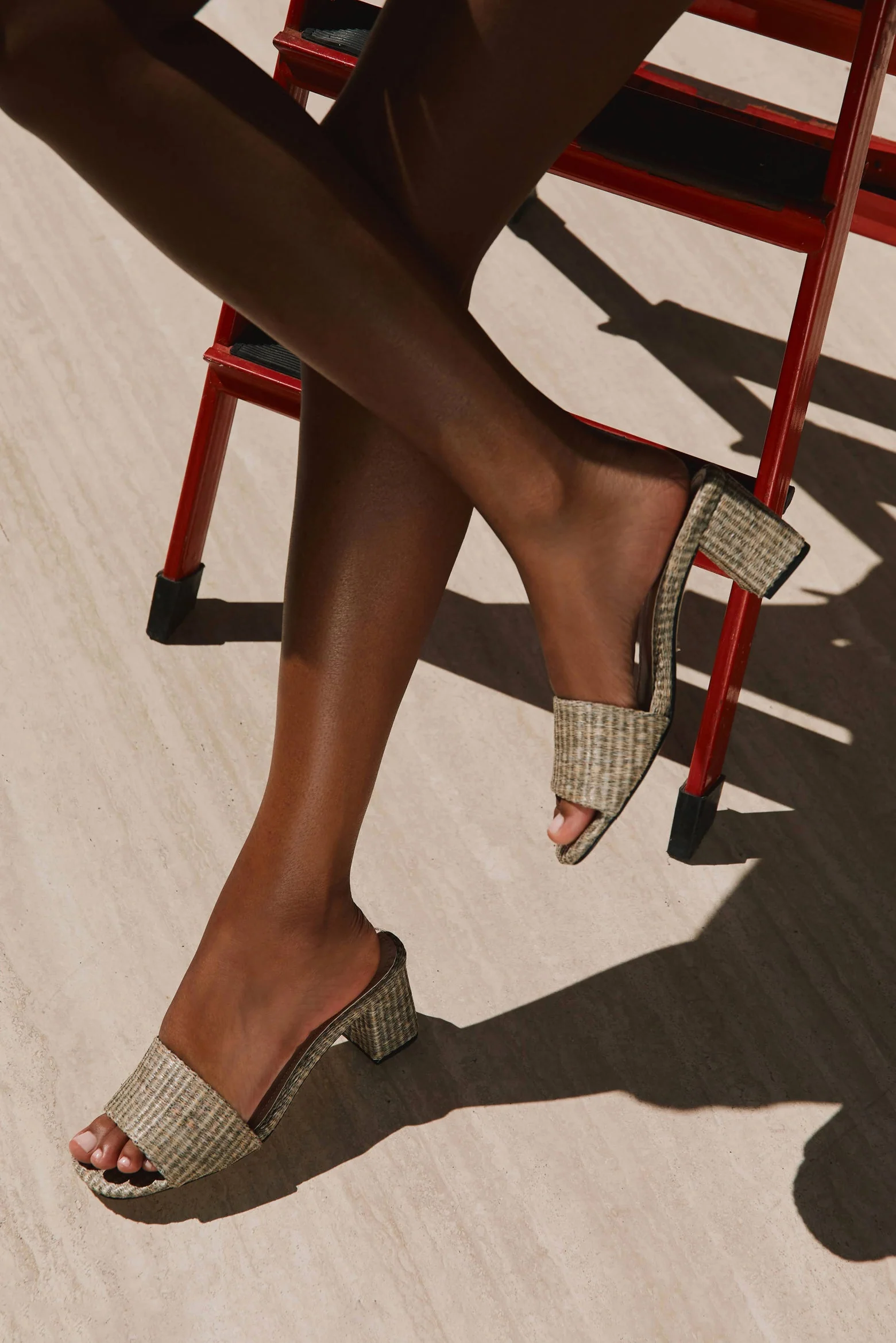 Claudia Grey Raffia - Image 8