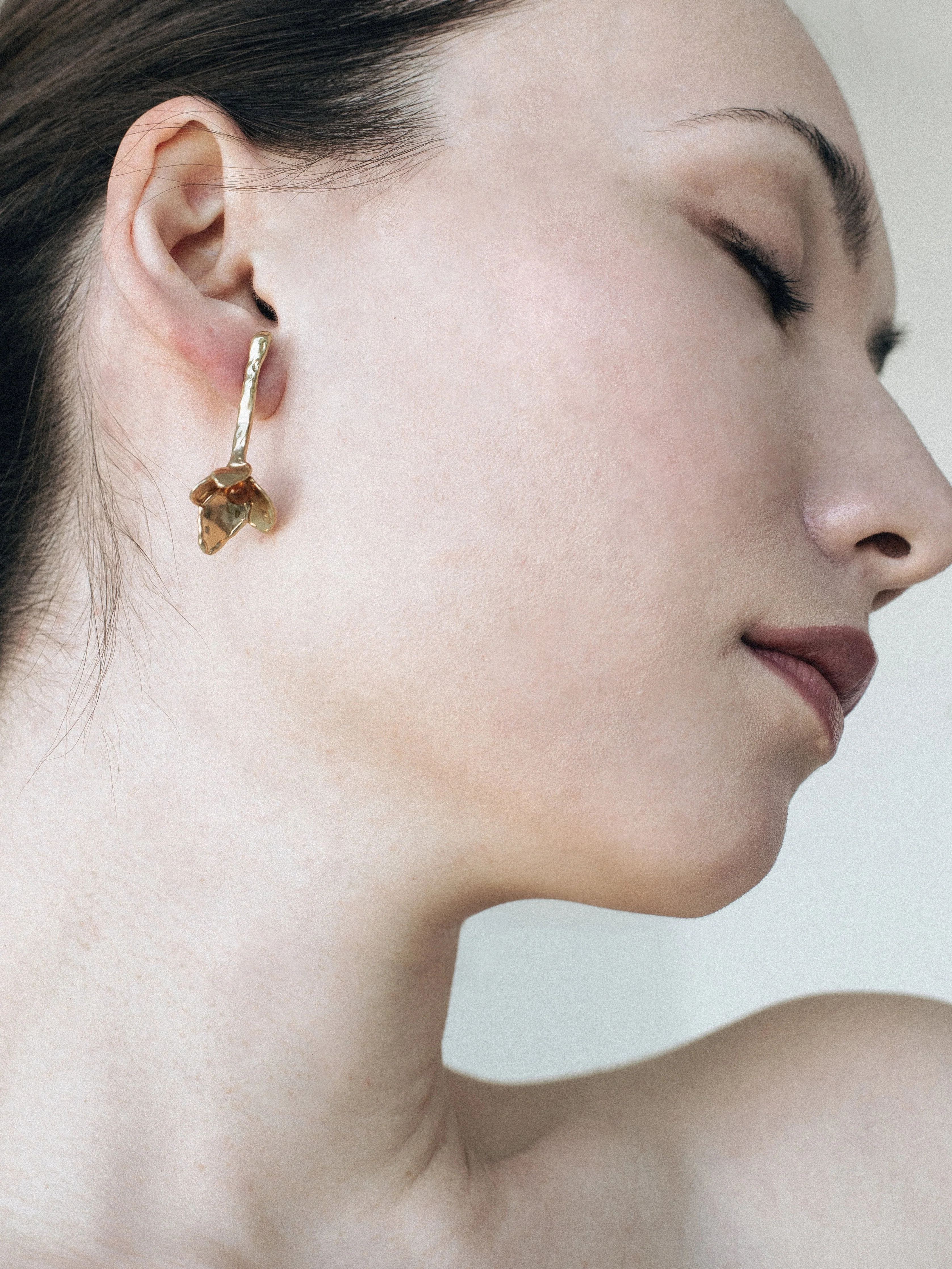 Flora Earrings - Image 12