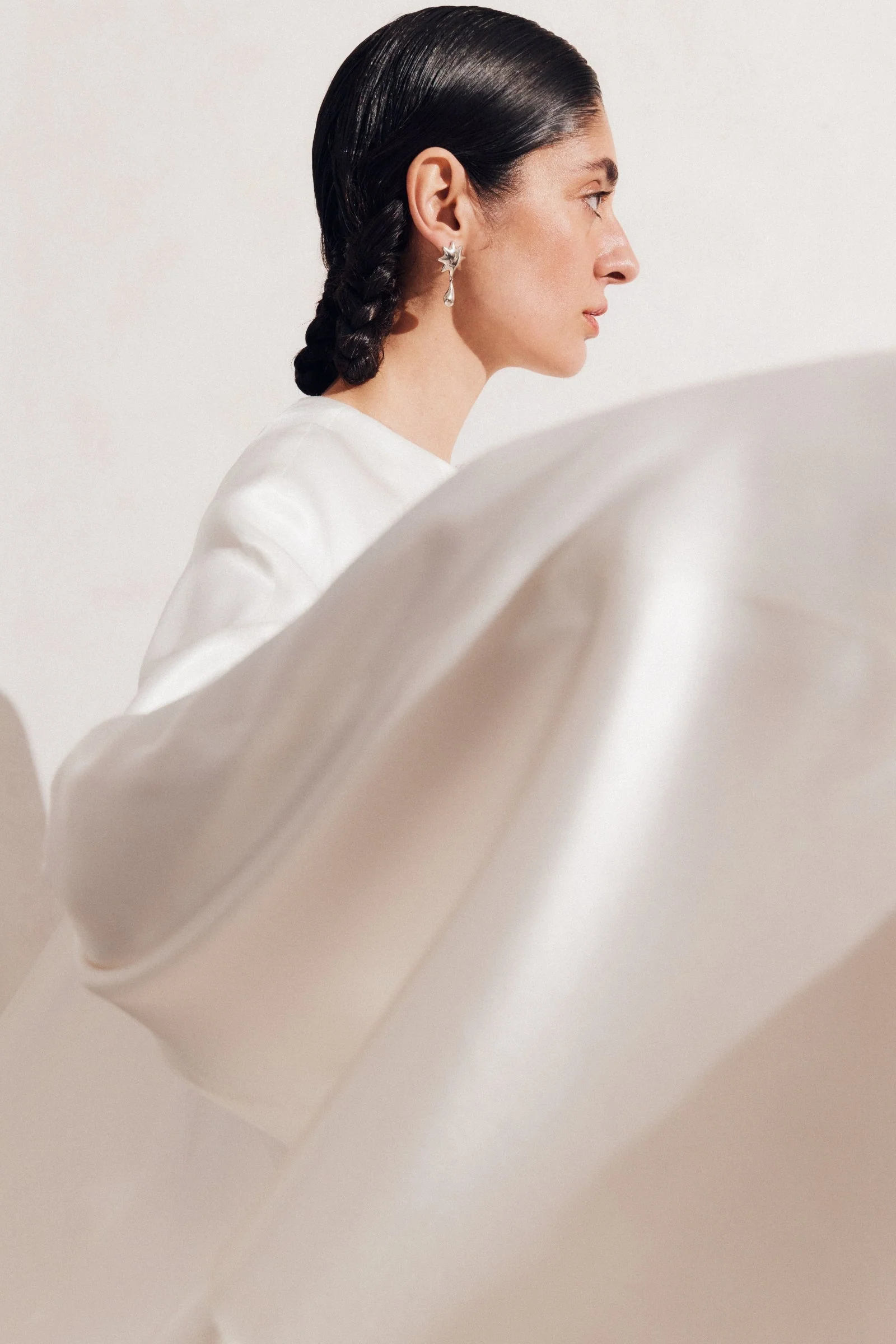 Gul Cape Pure White - Image 21