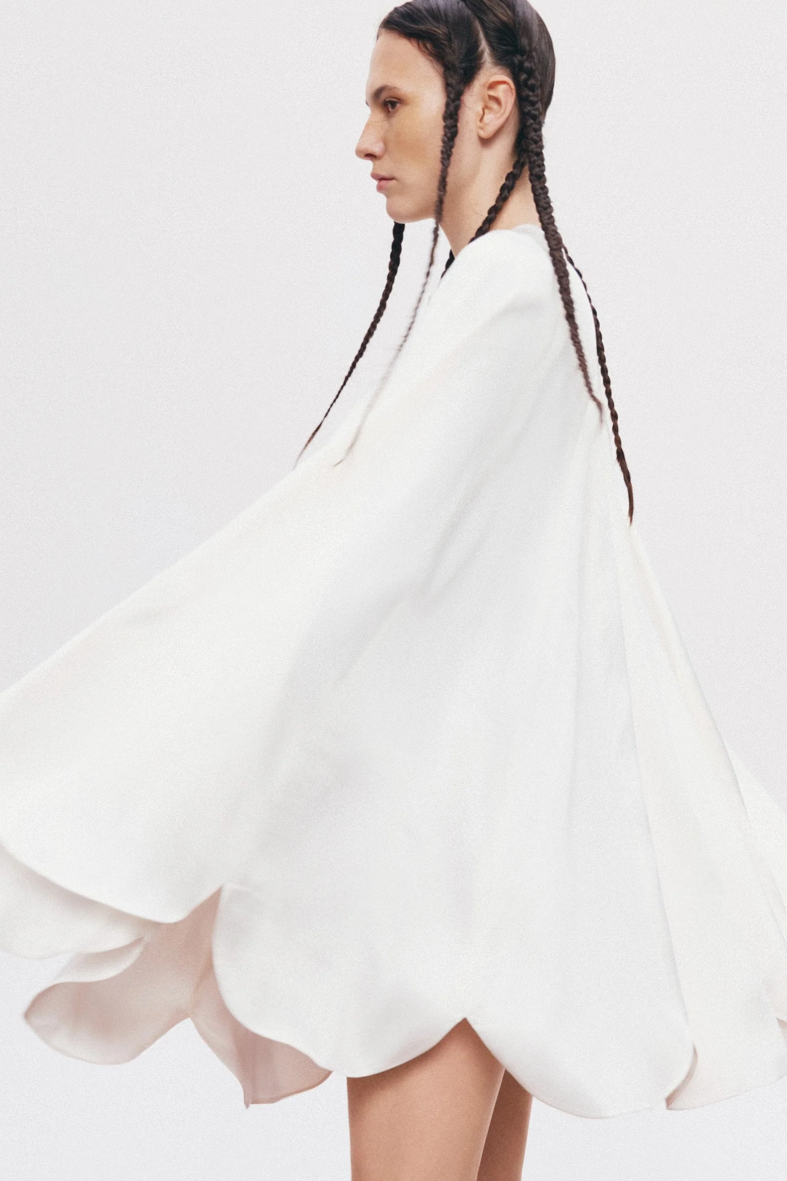Gul Cape Pure White - Image 7