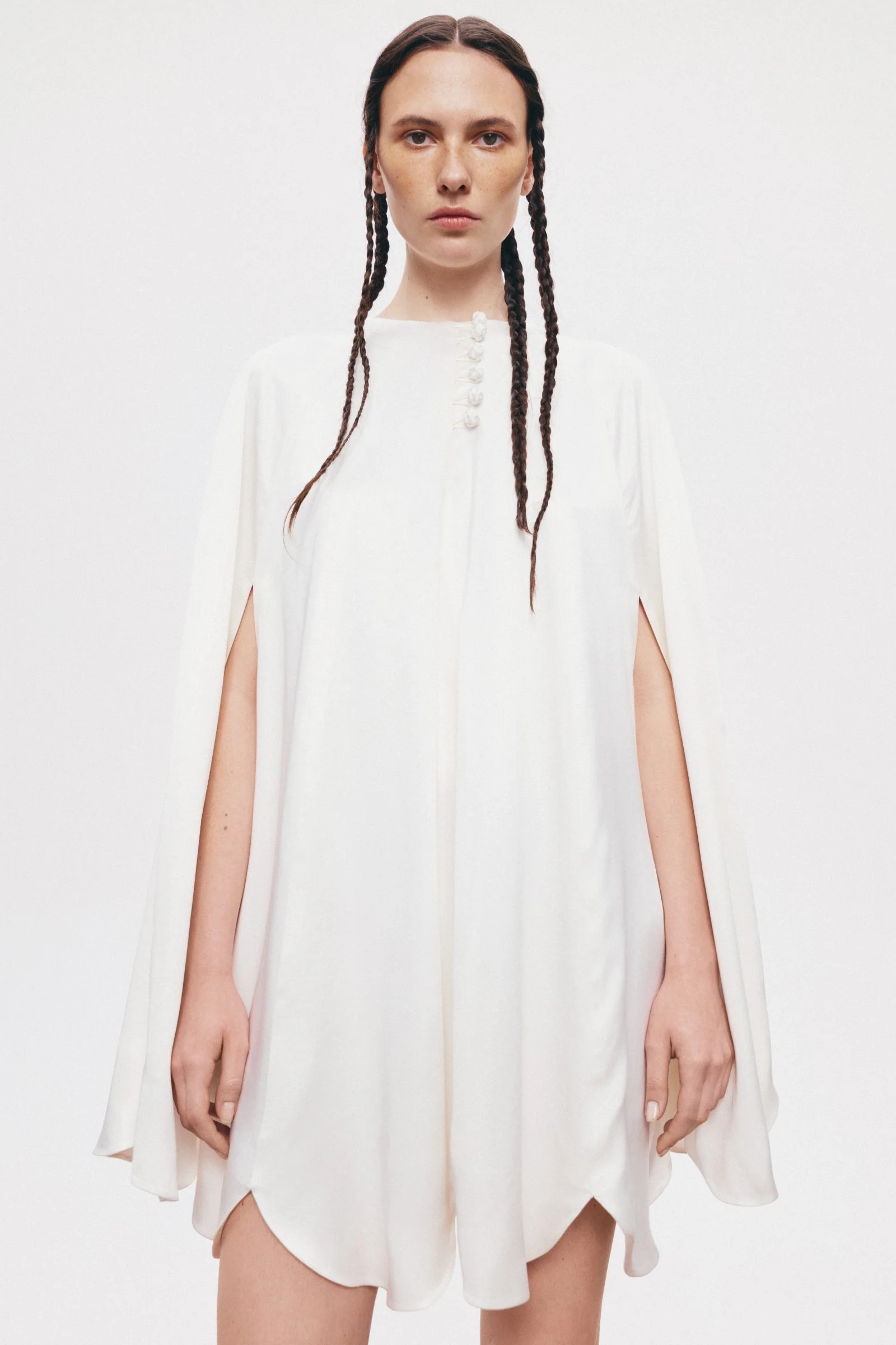 Gul Cape Pure White - Image 8