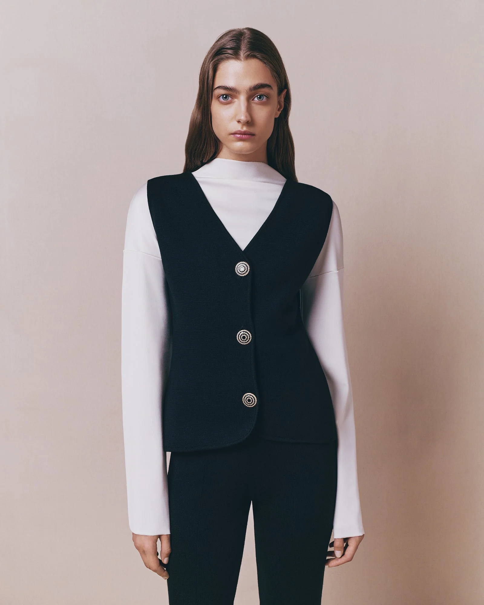 Ivory Fitted Top in Viscose - Image 5