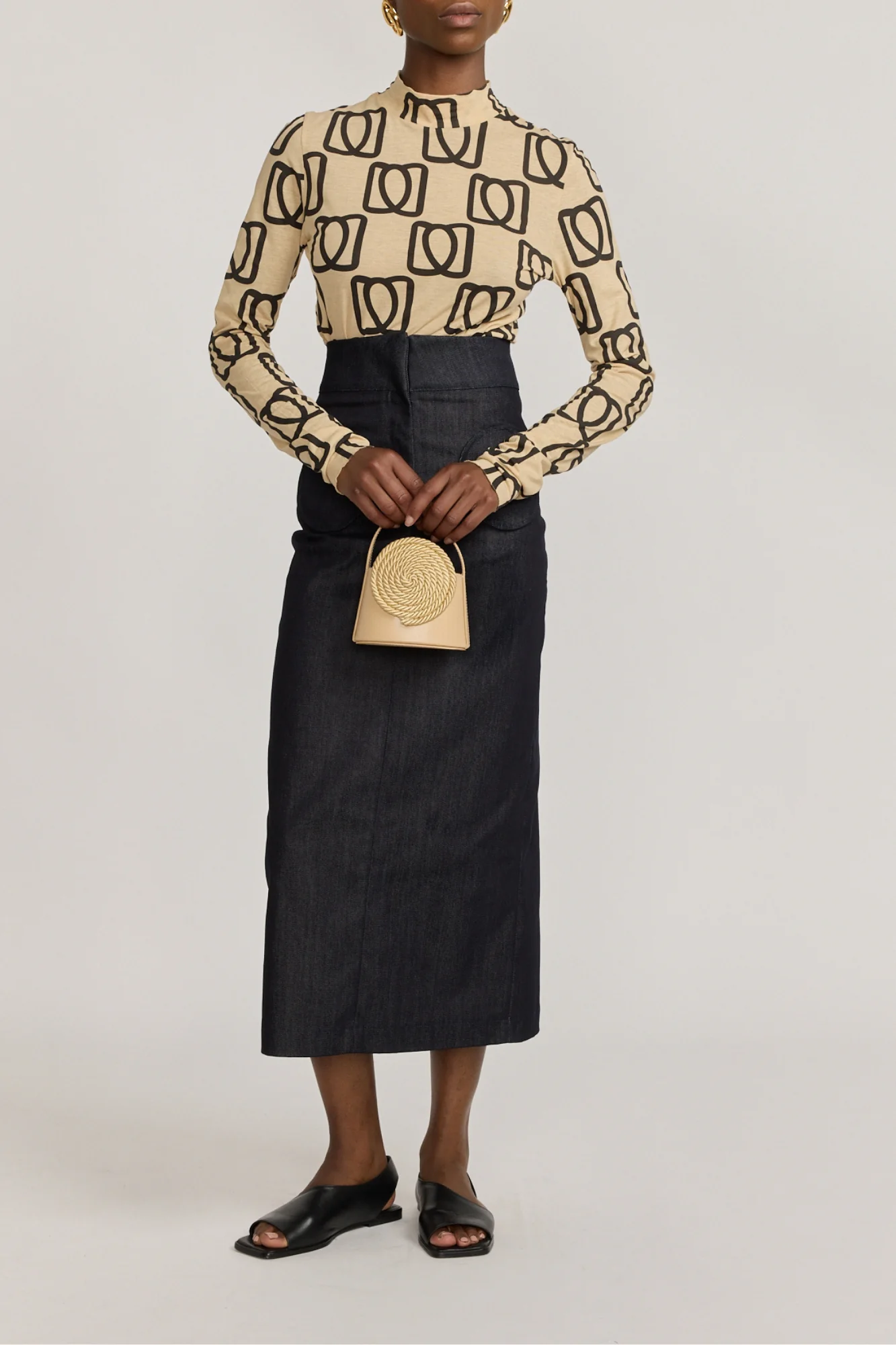 NAVY BLUE Pencil Skirt With Circular Pockets - Image 3