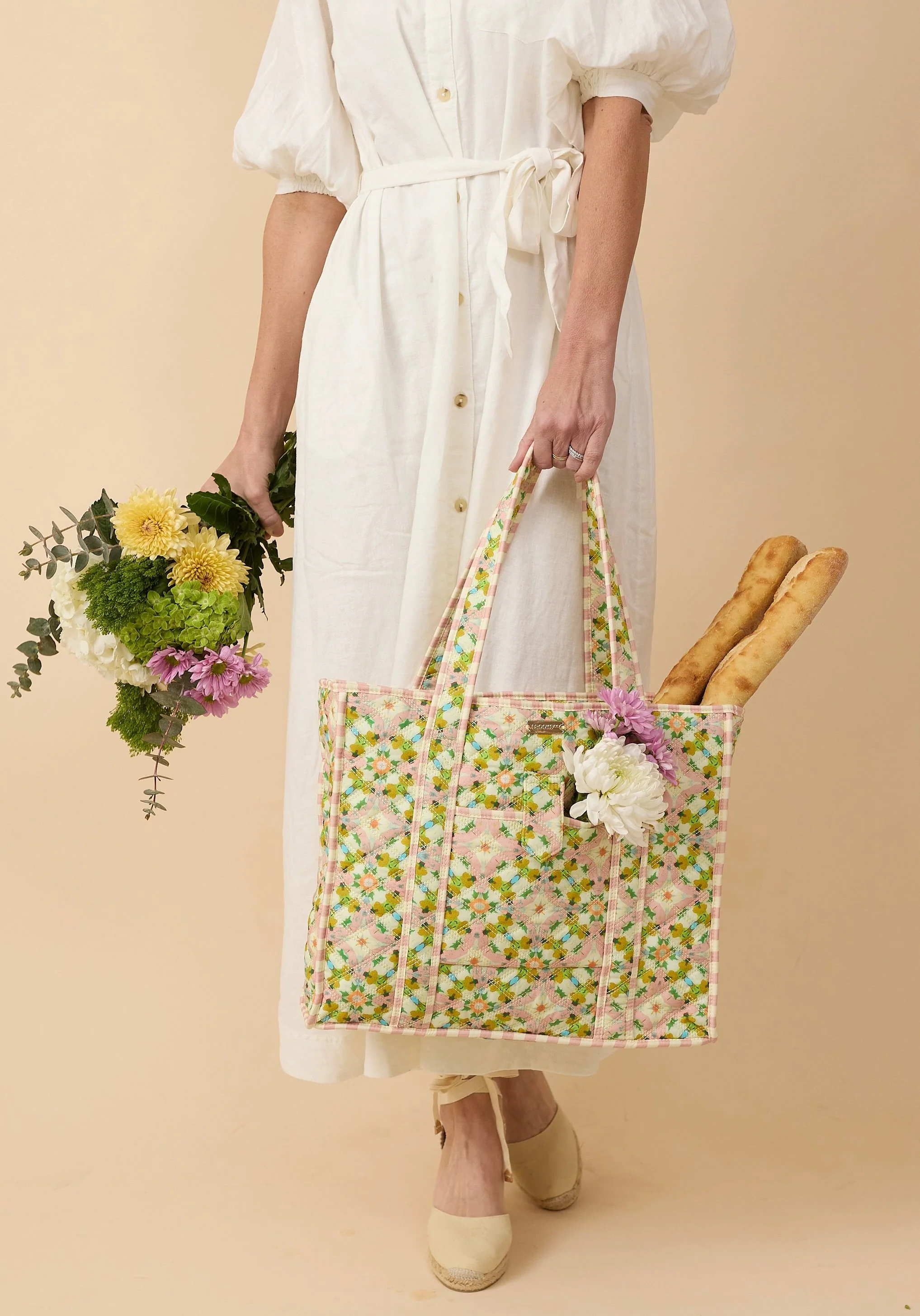 On the Road Quilted Tote - Chelsea Gardens - Image 16