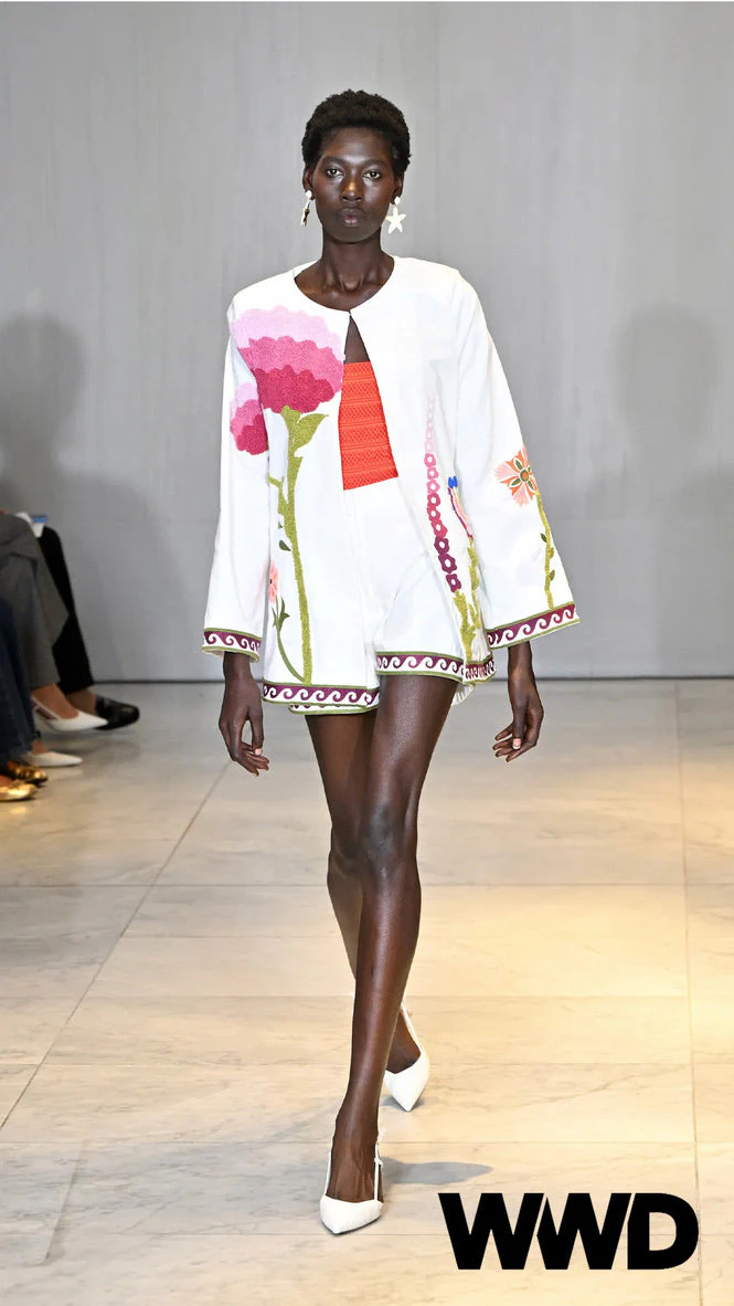 Caroline Tailored Short - Floral Embroidered - Image 8