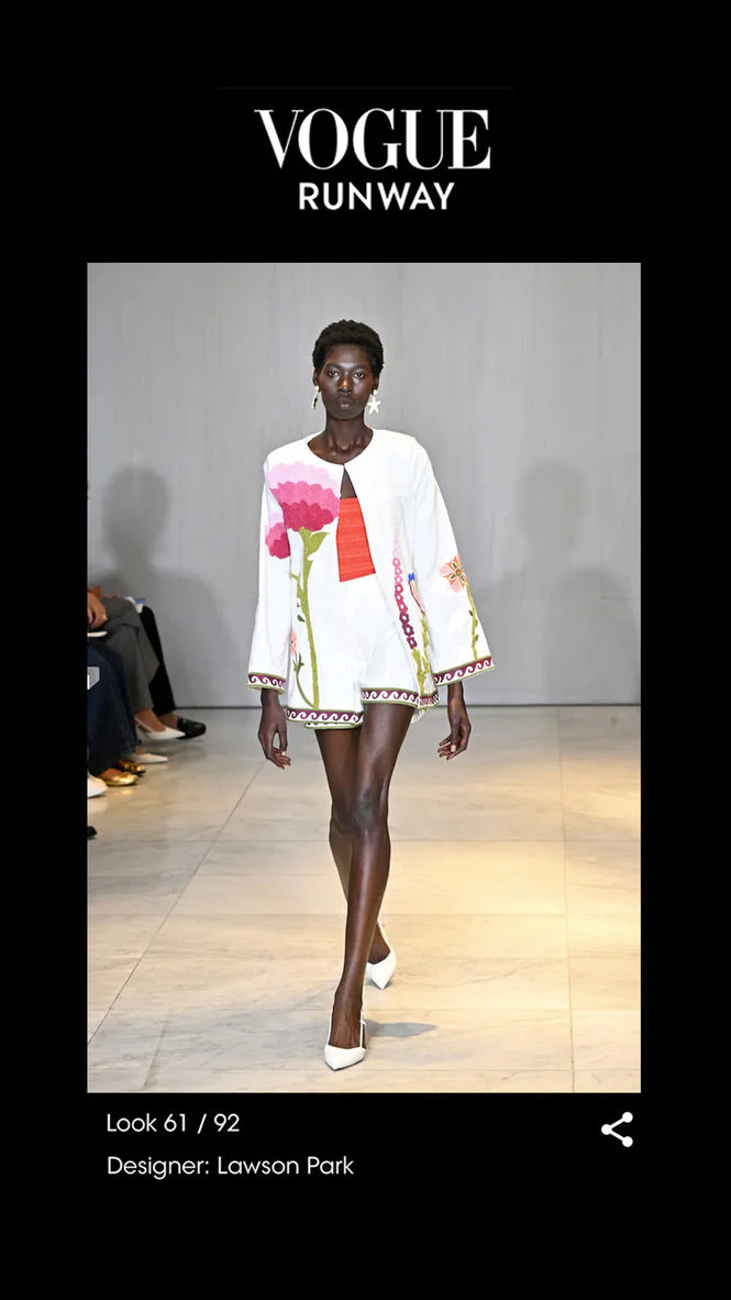 Caroline Tailored Short - Floral Embroidered - Image 9