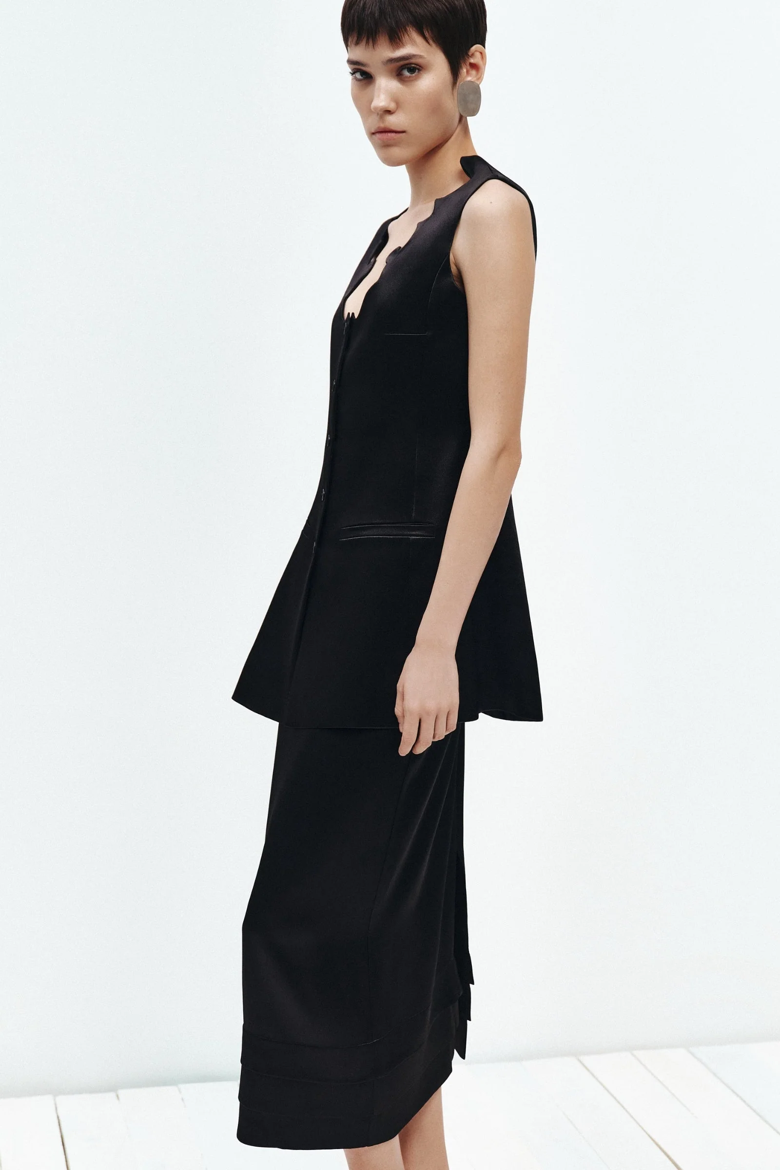 Prychillia Vest - Image 8