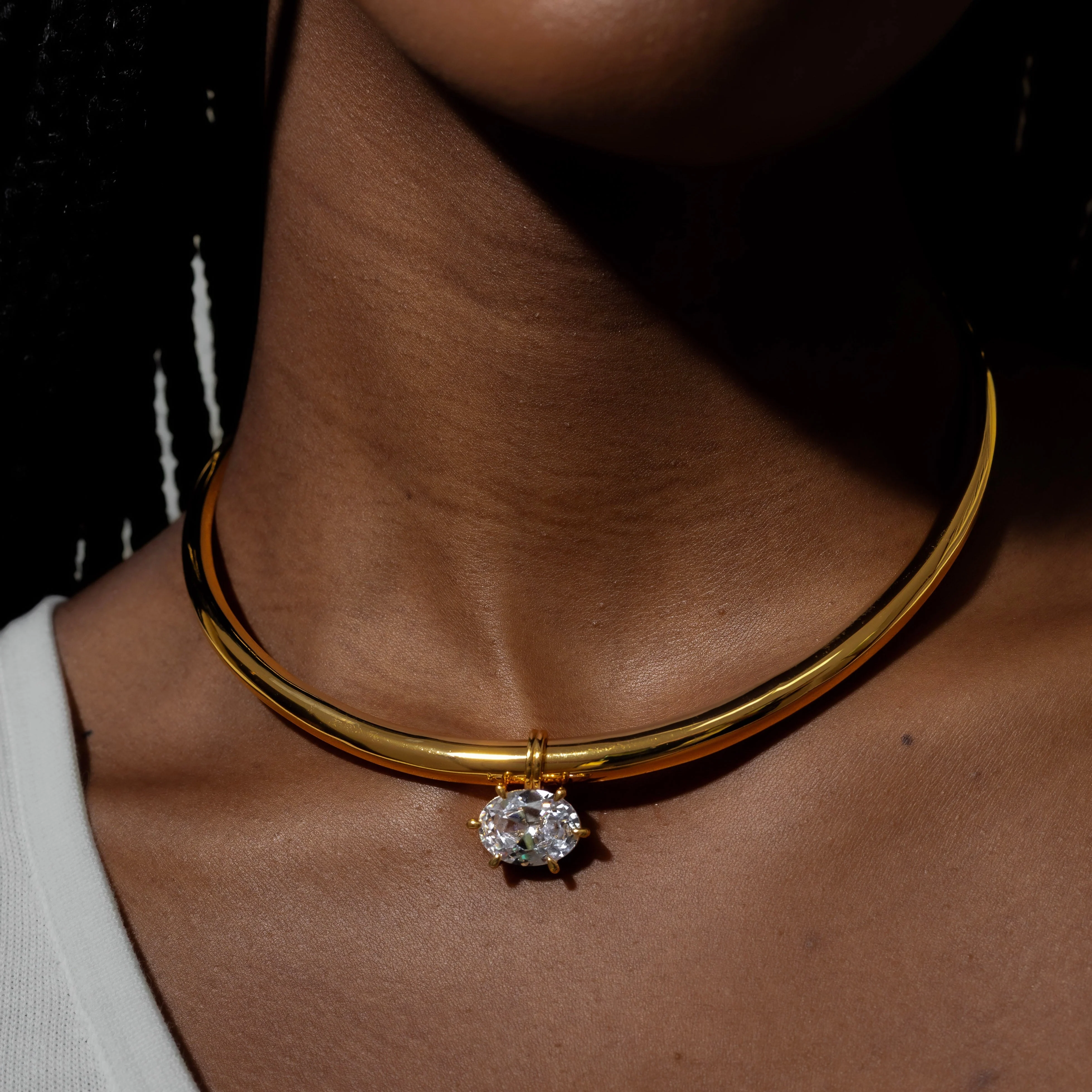 Solis Necklace | Sculptural Gold Collar With Crystal Drop - PRE-ORDER - Image 5