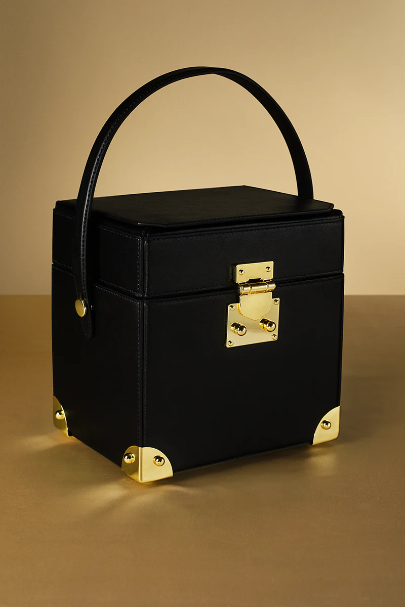 The Themis Breastmilk Cooler