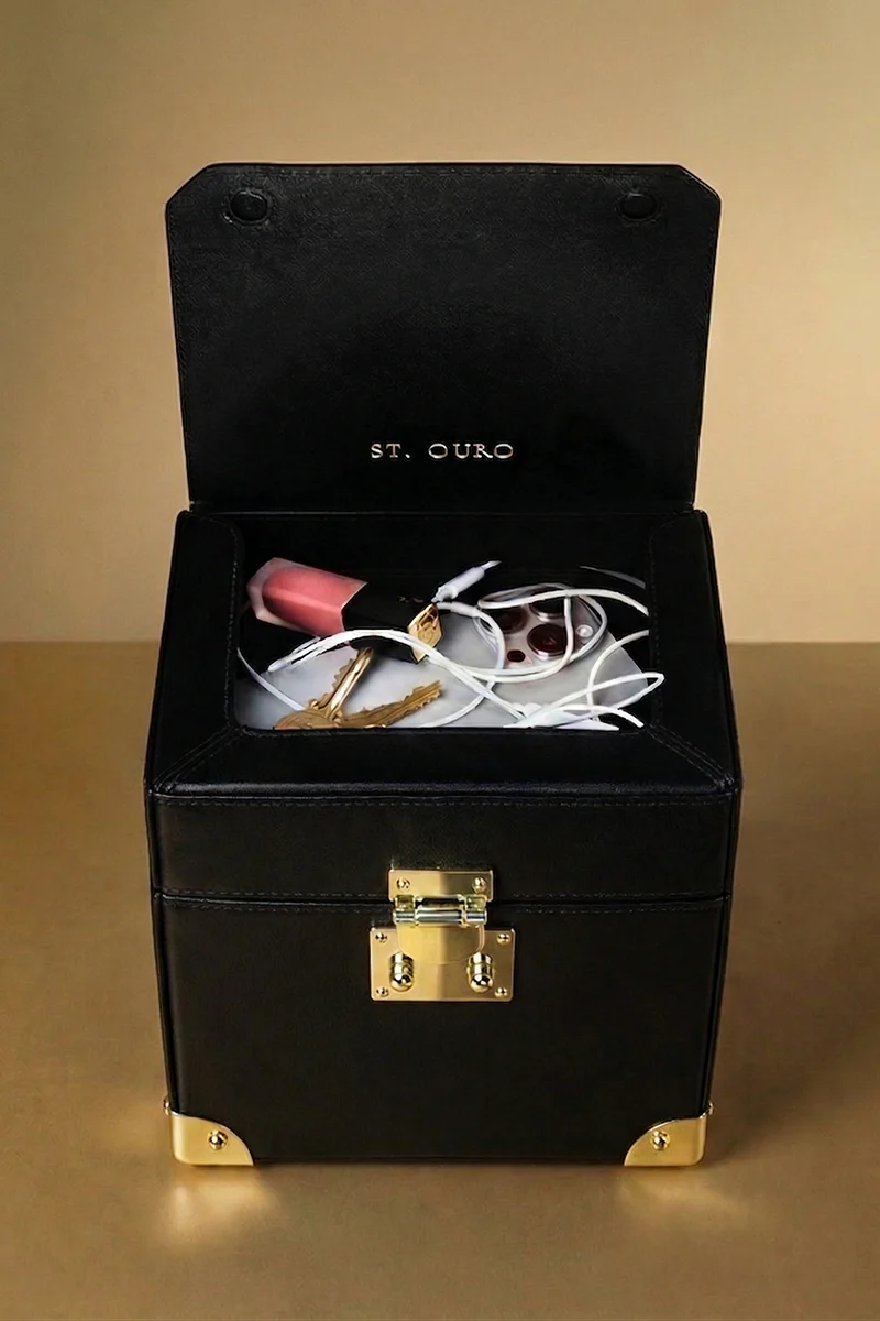 The Themis Breastmilk Cooler - Image 2
