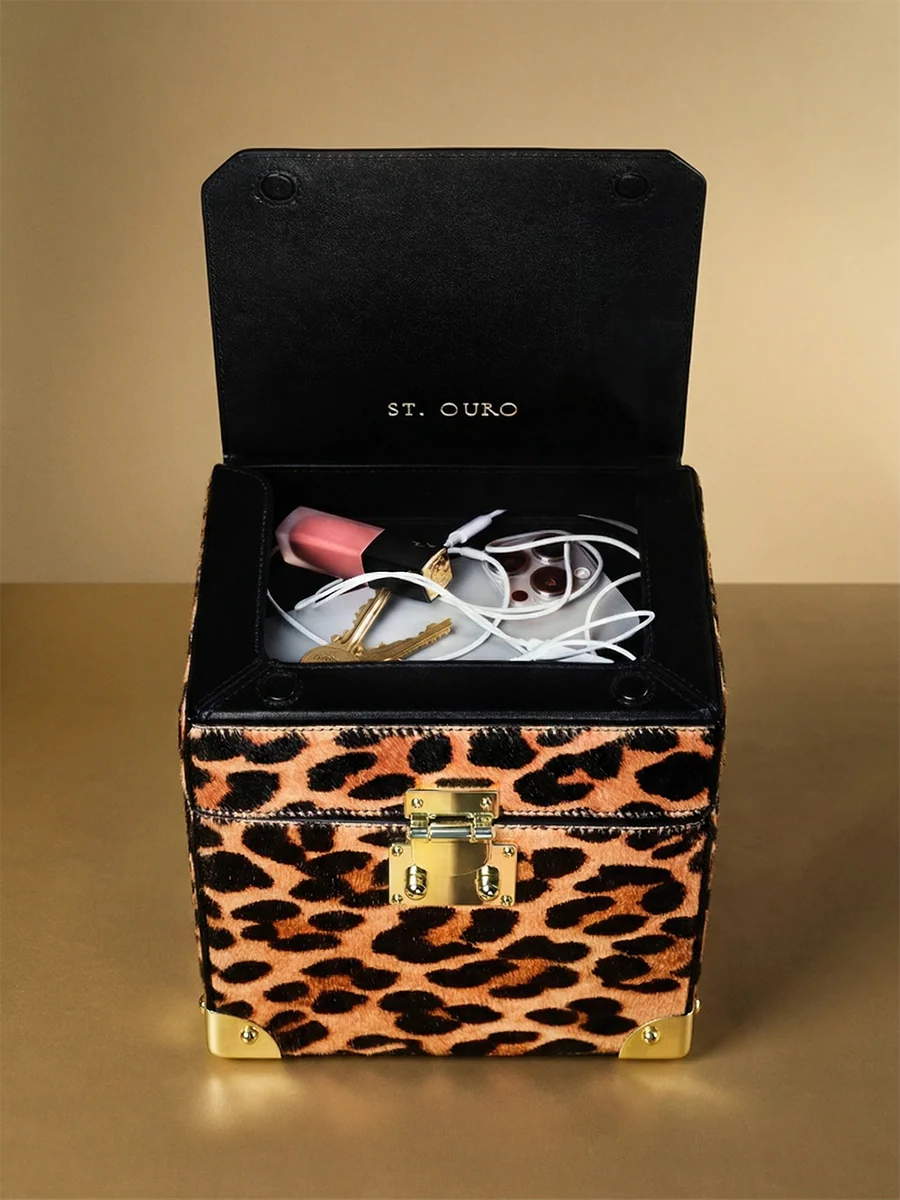 The Themis Breastmilk Cooler - Image 2