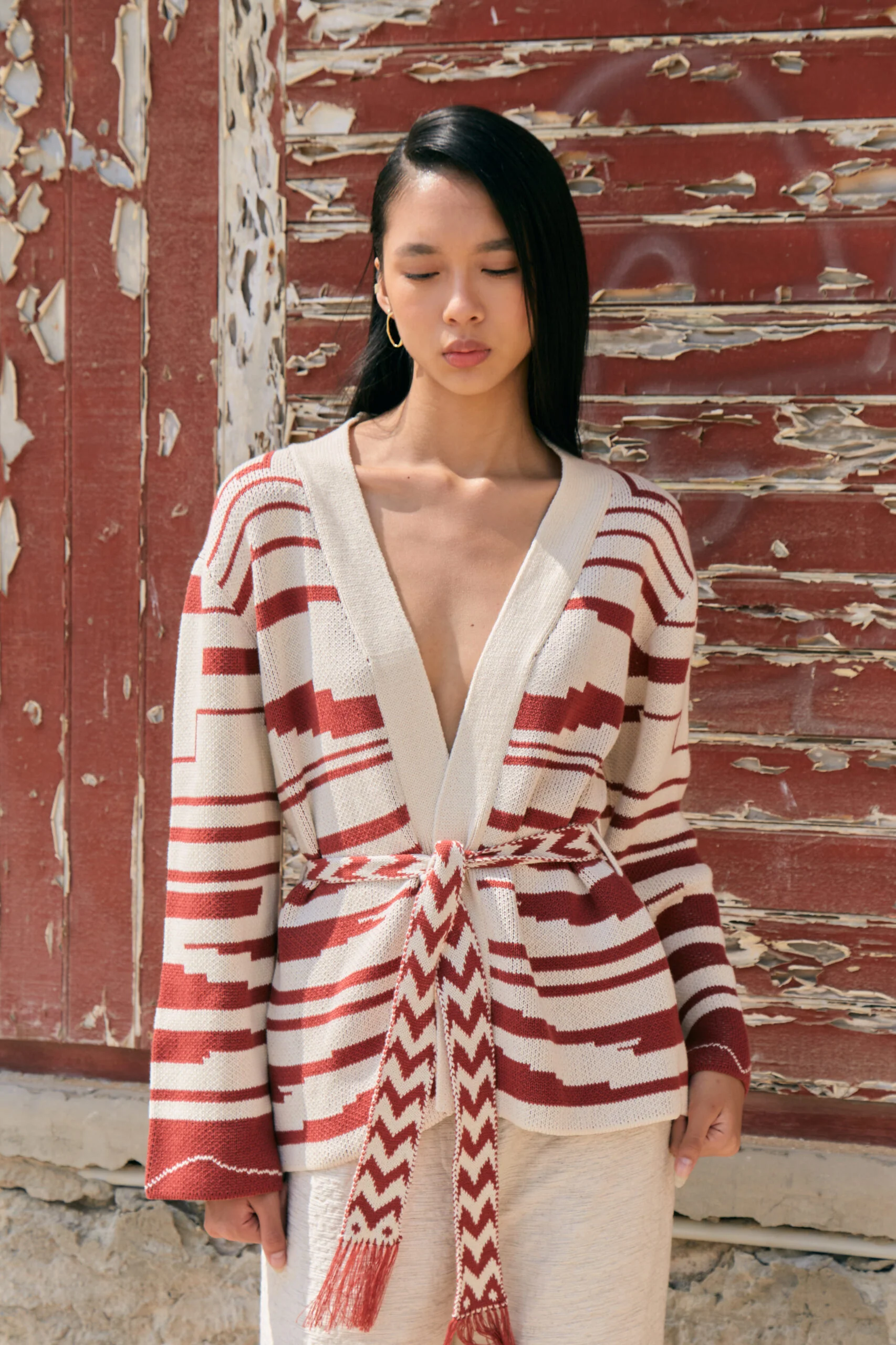 Thierra Sur Red Cardigan - Image 7