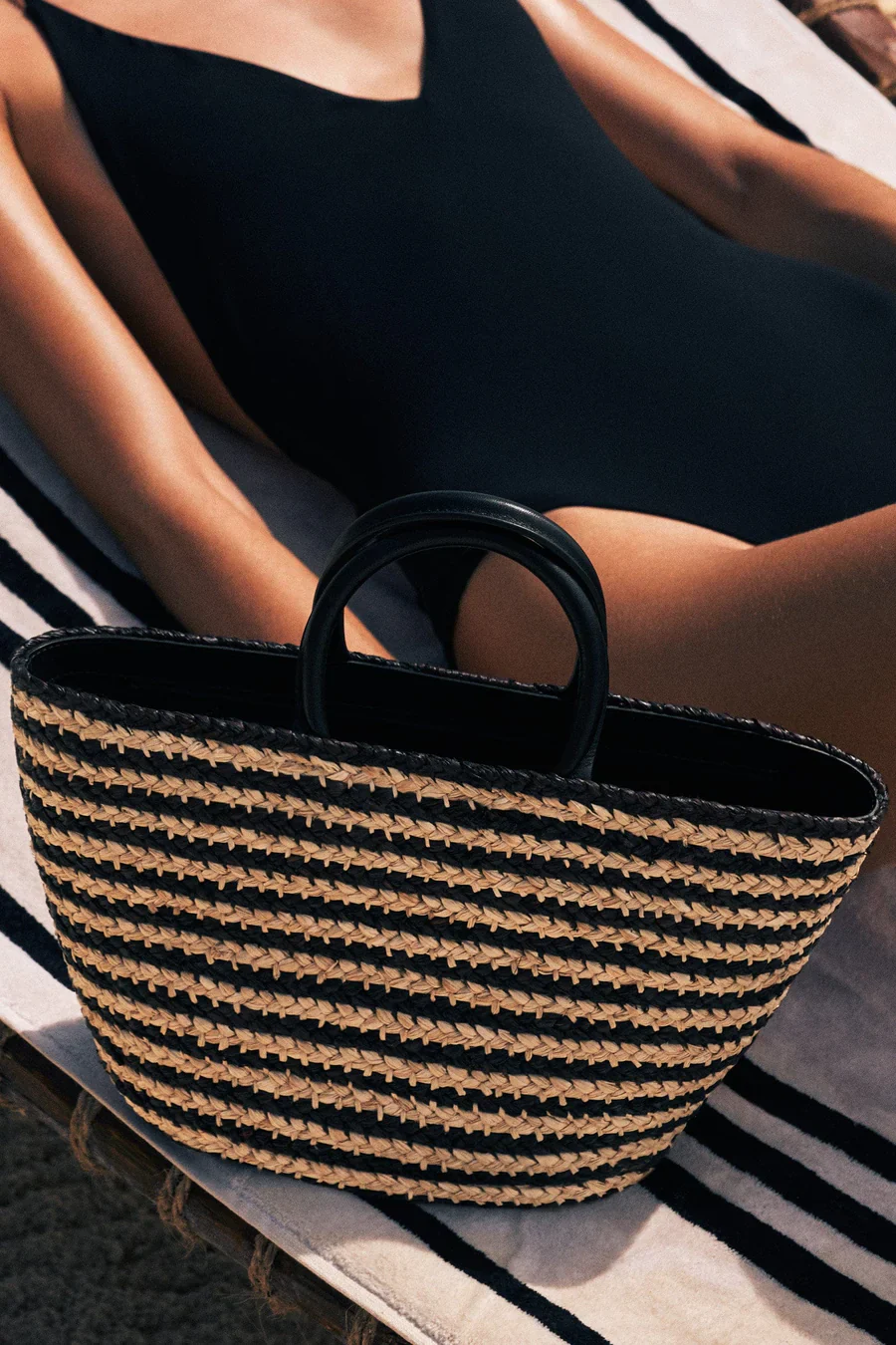 Top Handle Raffia Tote - Image 4