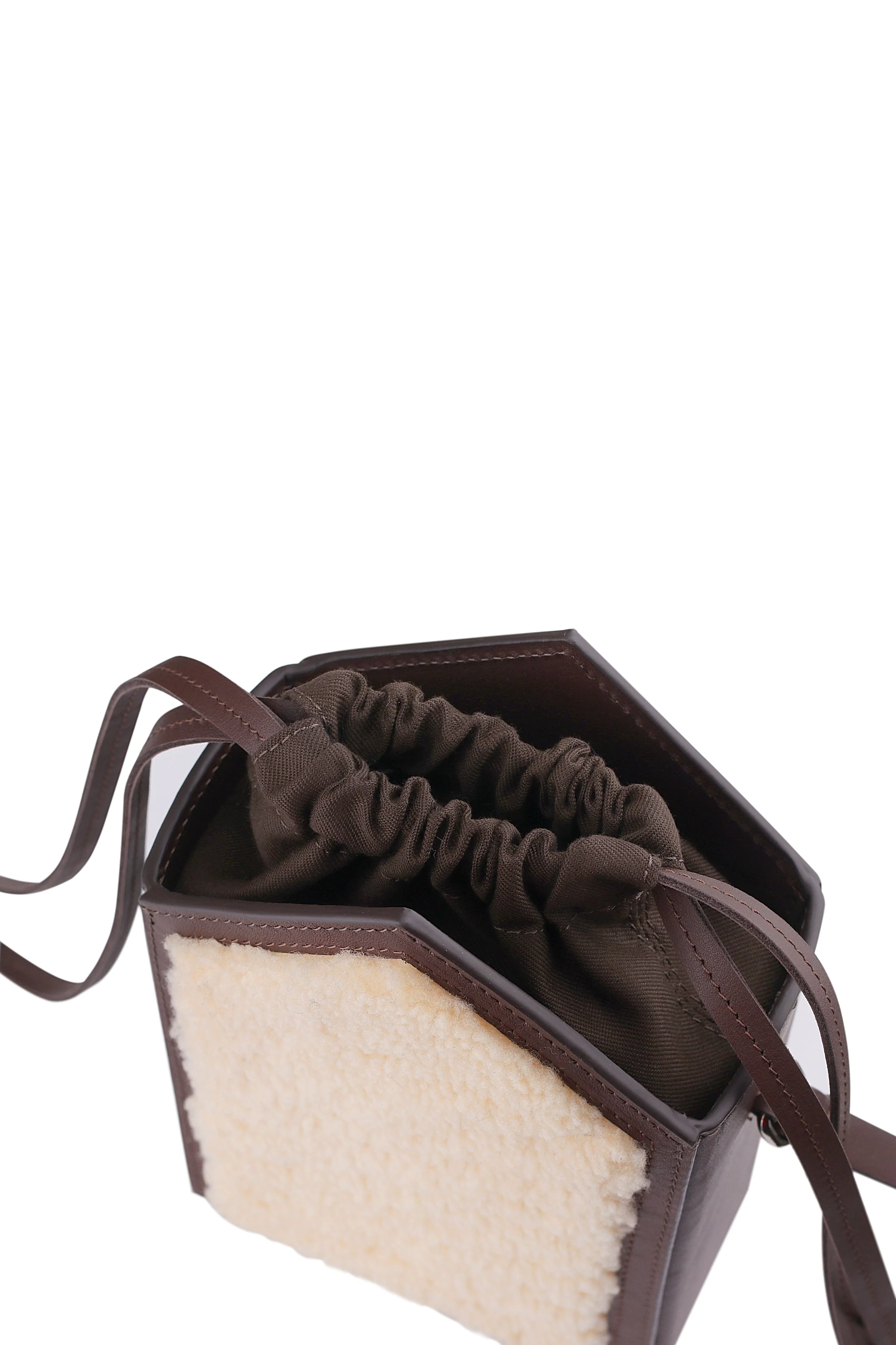 Vitryak Bag Brown/Fur - Image 8