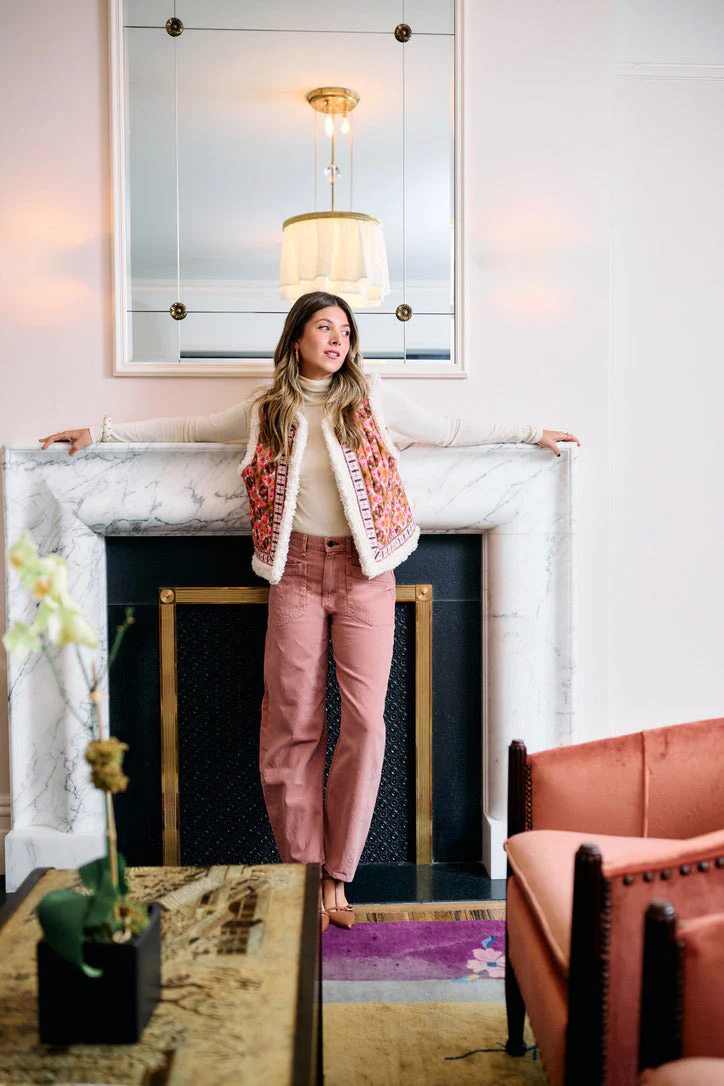 Willow Sherpa Reversible Vest - Farmhouse Pink - Image 4