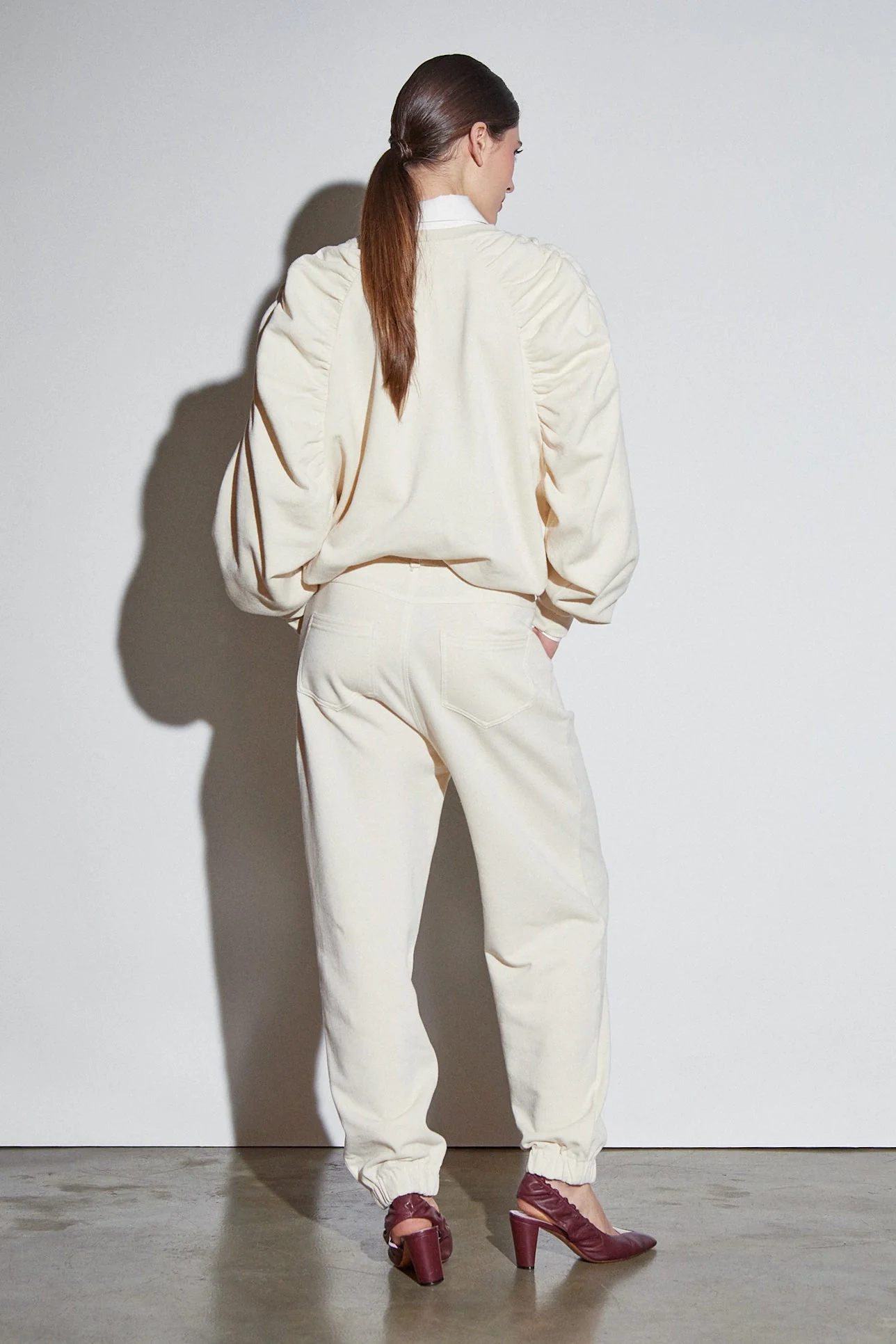 Xenia Jogger Off-White - Image 8