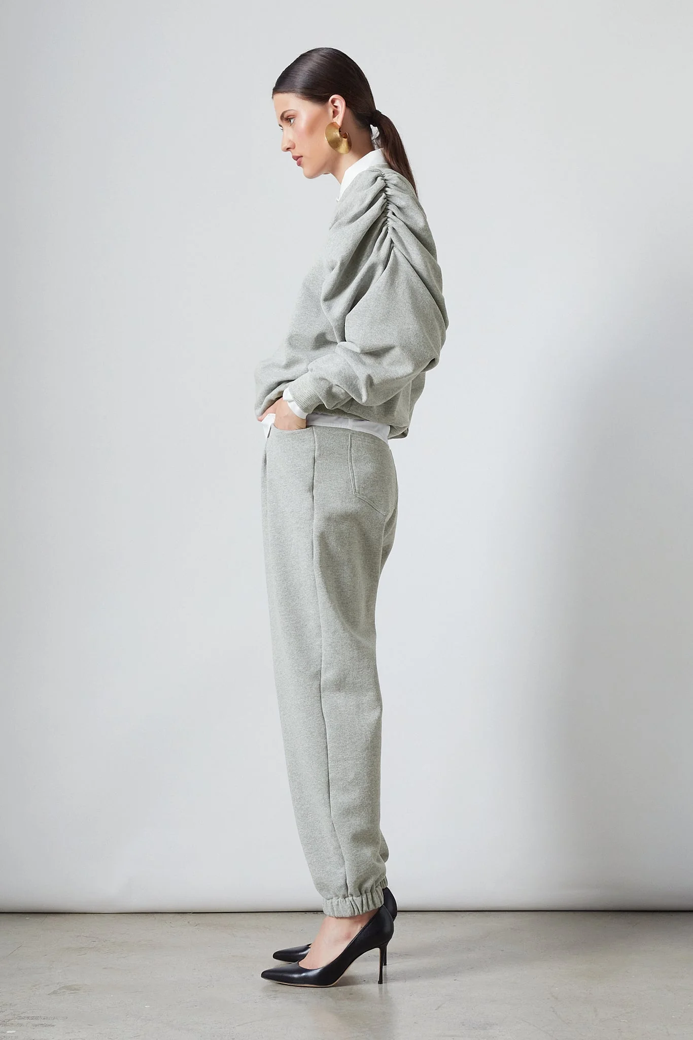 Xenia Sweatshirt Stone - Image 12